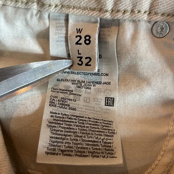 SELECTED Femme slim high rise cream color jean’s size 28. - Picture 9 of 11